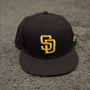 New Era Brown and Gold MLB Men's Cap